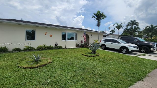 11340 SW 48th St, Miami, FL 33165