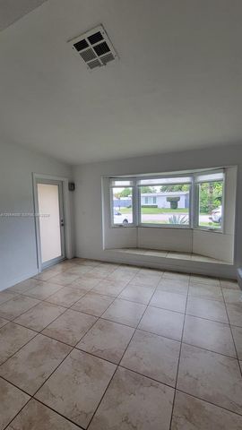 11340 SW 48th St, Miami, FL 33165