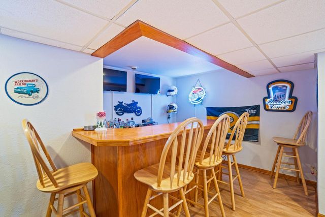 8608 Camelot TRACE, Sturtevant, WI 53177