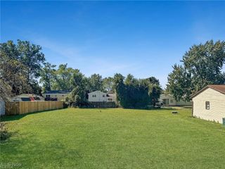 4248 Leavitt Road, Lorain, OH 44053