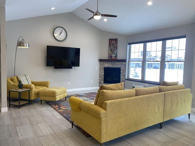 1808 GREEN VISTAS DRIVE, Wausau, WI 54403