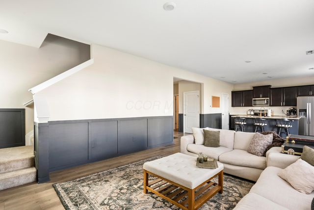 214 Sandburg Drive, Lithopolis, OH 43136