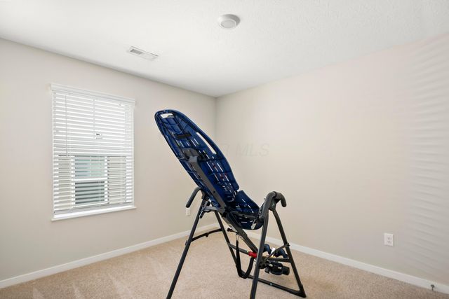 214 Sandburg Drive, Lithopolis, OH 43136