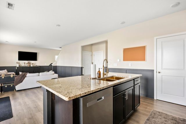 214 Sandburg Drive, Lithopolis, OH 43136