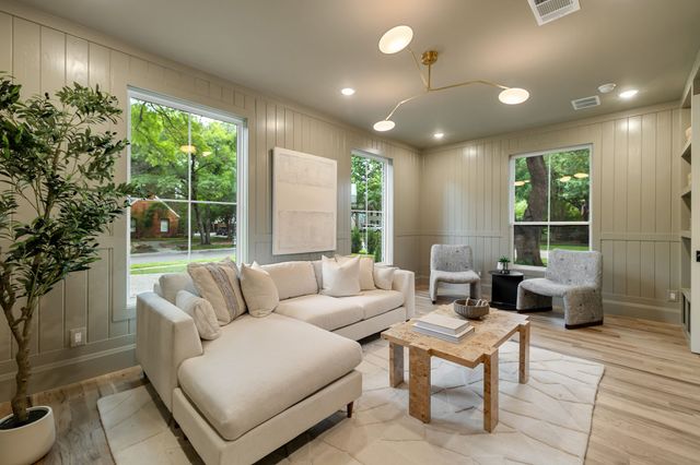 4432 San Carlos Street, University Park, TX 75205