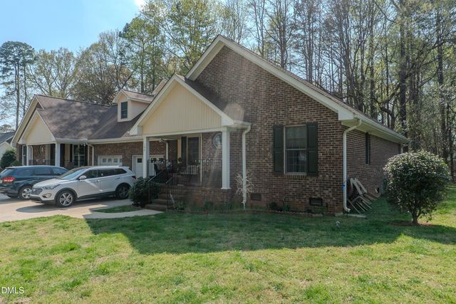2012 S Mebane Street Apt 106, Burlington, NC 27215