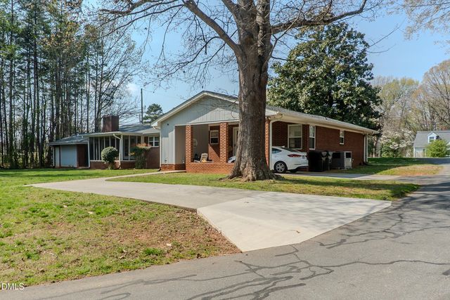 2012 S Mebane Street Apt 106, Burlington, NC 27215