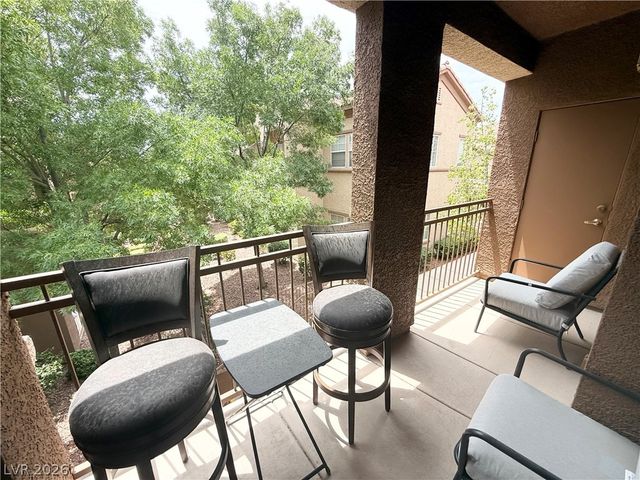10155 Cedar Key Avenue 201, Las Vegas, NV 89129