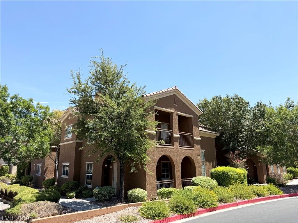 10155 Cedar Key Avenue 201, Las Vegas, NV 89129