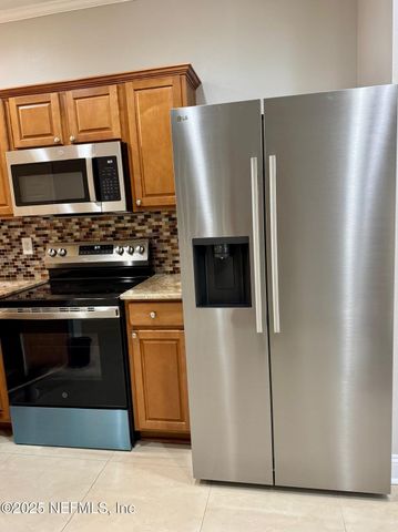 3502 N SUMMERLIN Lane, Jacksonville, FL 32224