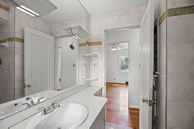 13660 Winchester Street, Oak Park, MI 48237