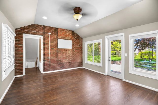 13660 Winchester Street, Oak Park, MI 48237
