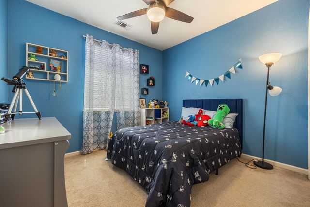 5831 Alton Ct, Riverbank, CA 95367