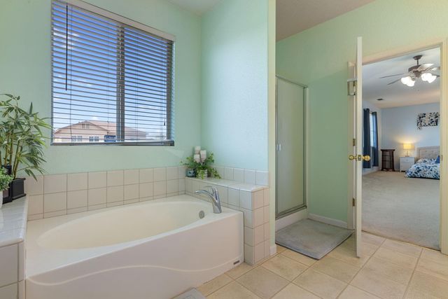 5831 Alton Ct, Riverbank, CA 95367