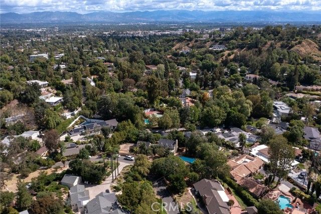 4874 Palo Drive, Tarzana (los Angeles), CA 91356