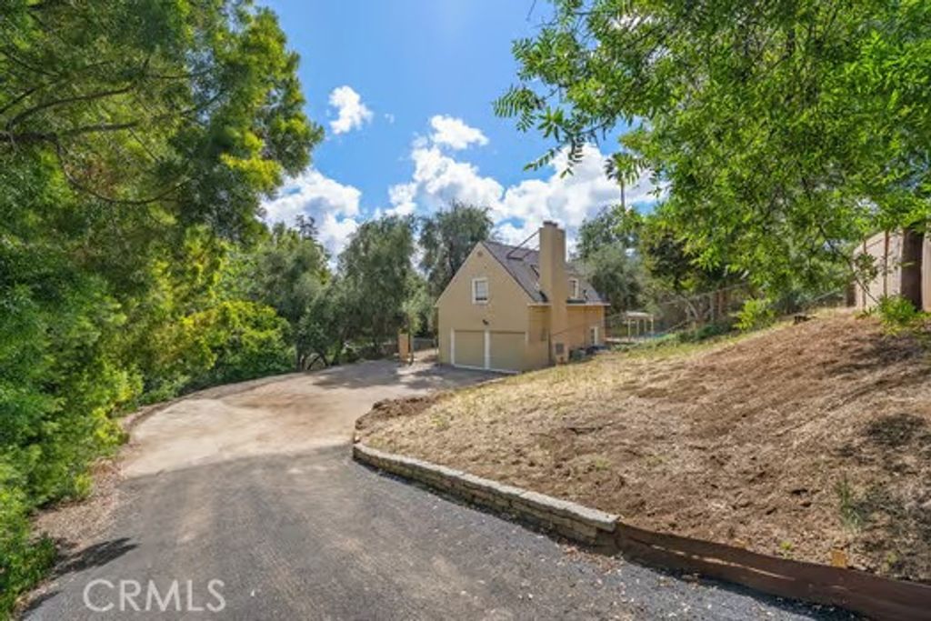 4874 Palo Drive, Tarzana (los Angeles), CA 91356