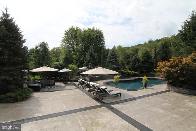 293 MICHAEL RD, Port Matilda, PA 16870