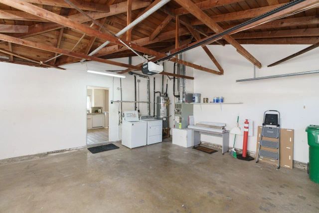 133 Cregar Street, Oceanside, CA 92054