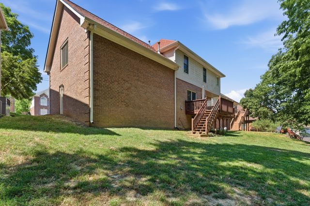 4913 Tulip Grove Ln, Hermitage, TN 37076