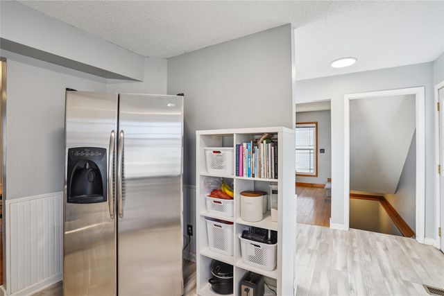 5016 Westwood Drive, West Des Moines, IA 50265