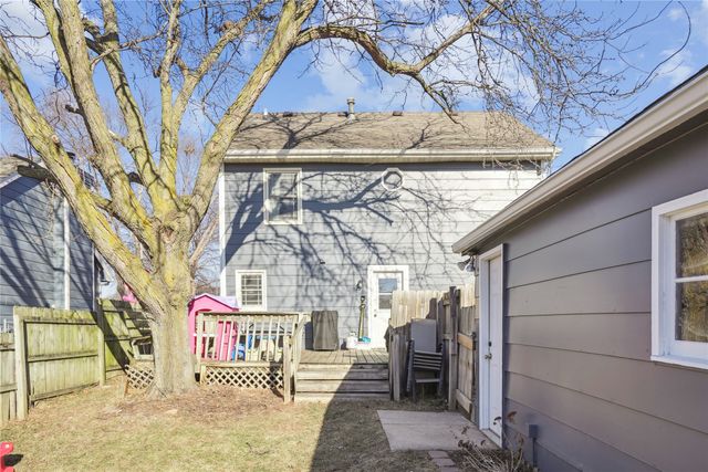 5016 Westwood Drive, West Des Moines, IA 50265