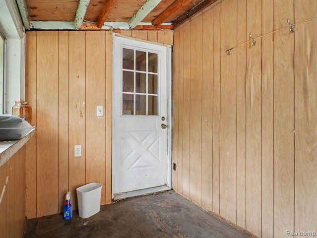 107 S Oak Street, Durand, MI 48429