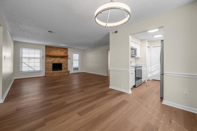 1167 Turkey Foot Road 8, Lexington, KY 40502