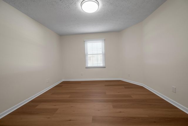 1167 Turkey Foot Road 8, Lexington, KY 40502