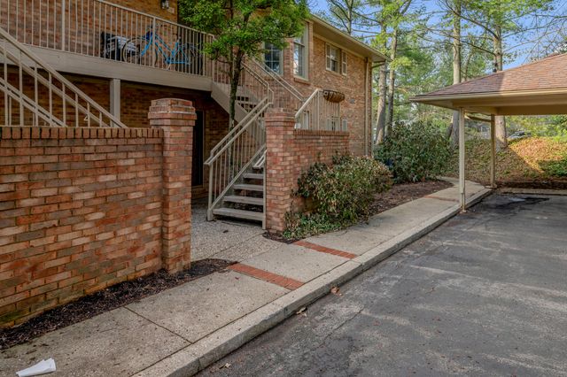 1167 Turkey Foot Road 8, Lexington, KY 40502