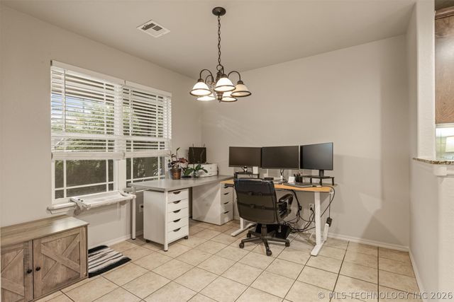 13325 S 21st Court E, Bixby, OK 74008