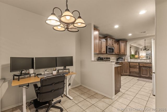 13325 S 21st Court E, Bixby, OK 74008