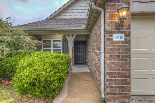13325 S 21st Court E, Bixby, OK 74008
