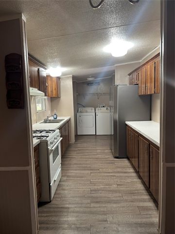 903 E AVE B, Sweetwater, TX 79556