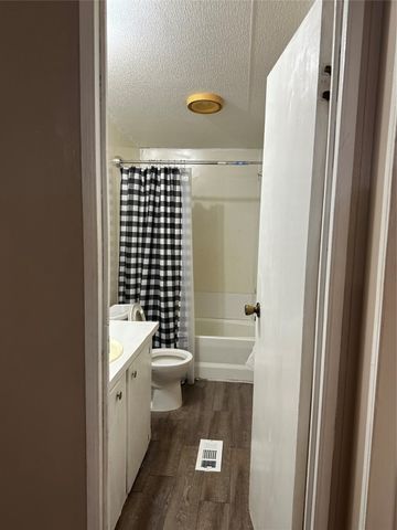 903 E AVE B, Sweetwater, TX 79556