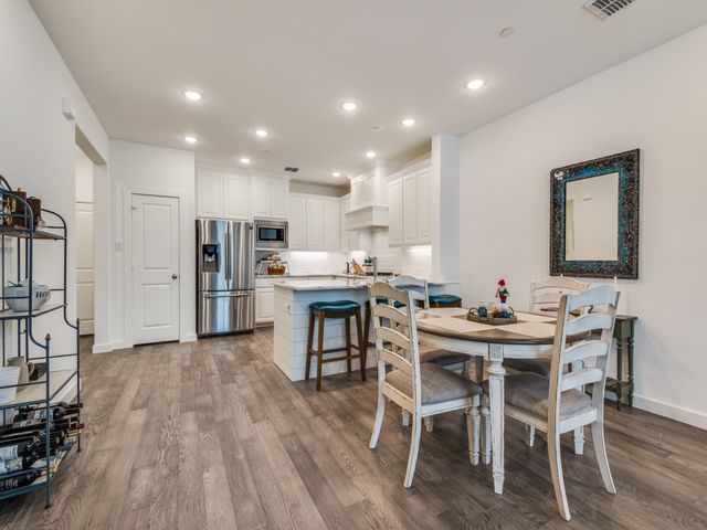 532 Ballustrade Drive, Irving, TX 75039