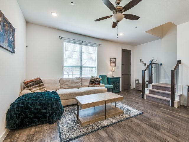 532 Ballustrade Drive, Irving, TX 75039