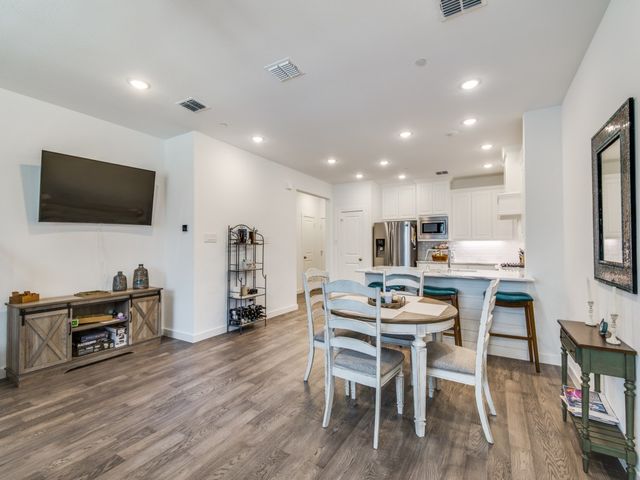 532 Ballustrade Drive, Irving, TX 75039