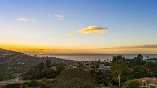 7835 La Jolla Vista Dr, La Jolla, CA 92037