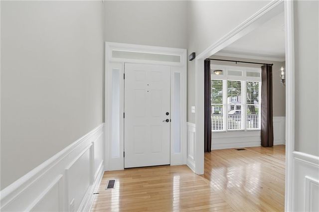 4343 Clairesbrook Lane, Acworth, GA 30101