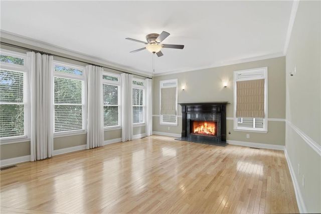 4343 Clairesbrook Lane, Acworth, GA 30101