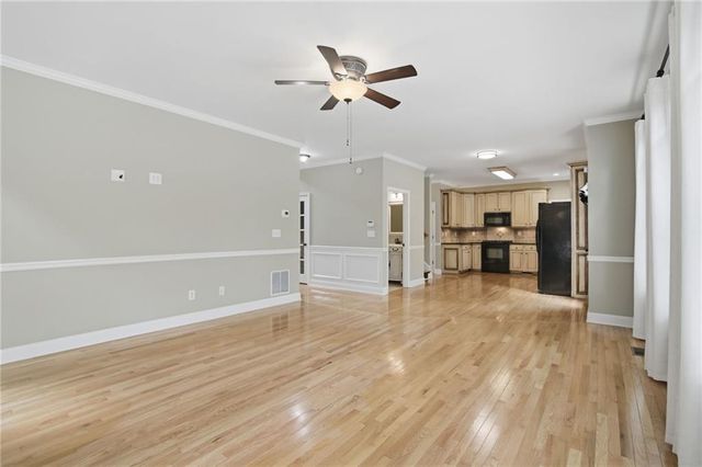 4343 Clairesbrook Lane, Acworth, GA 30101