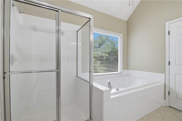 4343 Clairesbrook Lane, Acworth, GA 30101