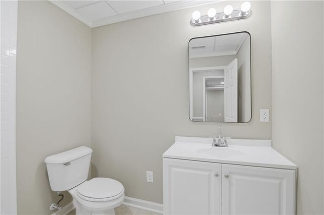 4343 Clairesbrook Lane, Acworth, GA 30101