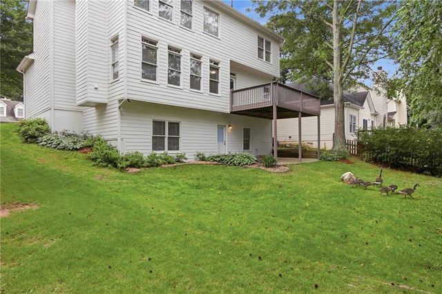 4343 Clairesbrook Lane, Acworth, GA 30101