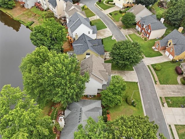 4343 Clairesbrook Lane, Acworth, GA 30101