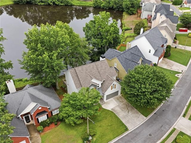 4343 Clairesbrook Lane, Acworth, GA 30101