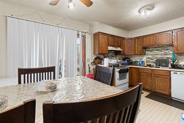 1454 Aber Avenue, Iowa City, IA 52246