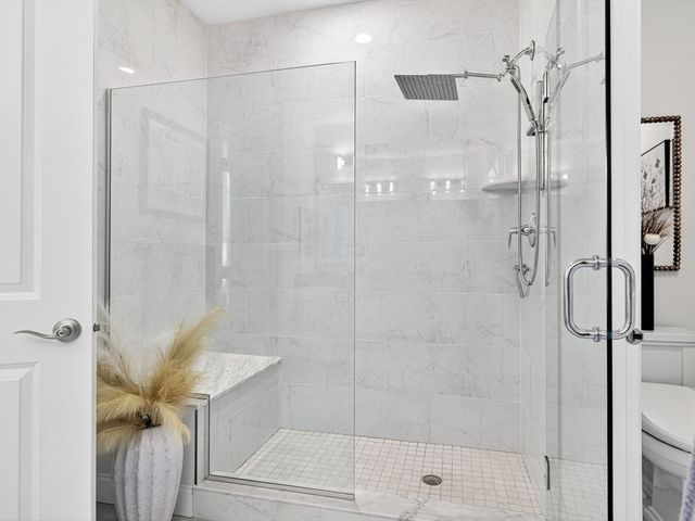 13 Hattie Ln 13, Millis, MA 02054