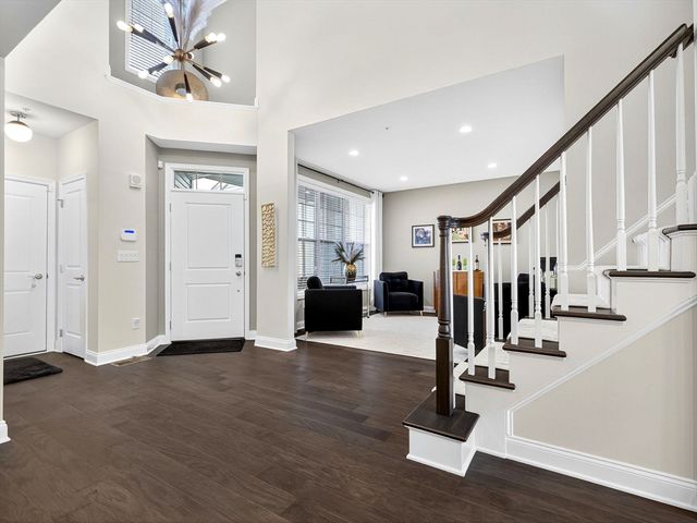 13 Hattie Ln 13, Millis, MA 02054