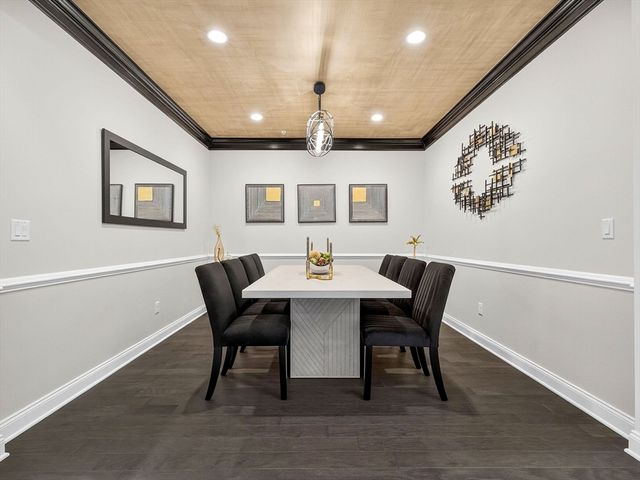 13 Hattie Ln 13, Millis, MA 02054